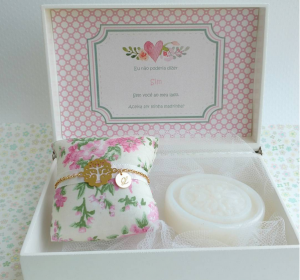 capa post: pulseiras para madrinhas com inicial arvore da vida