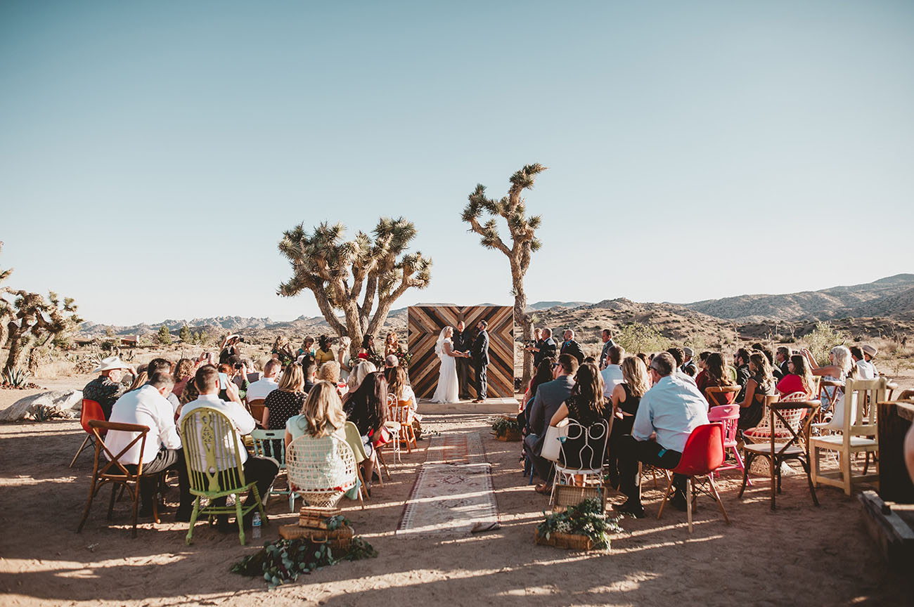 destination wedding com cerimônia intimista no deserto