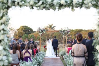 capa post: casamento florido ao ar livre 26