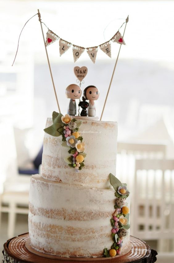 topo de bolo de casamento bandeirinha