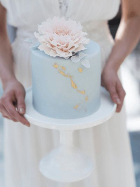 Topo de bolo de casamento de flor única