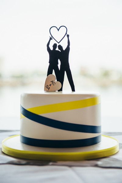  Topo de bolo de casamento com silhueta