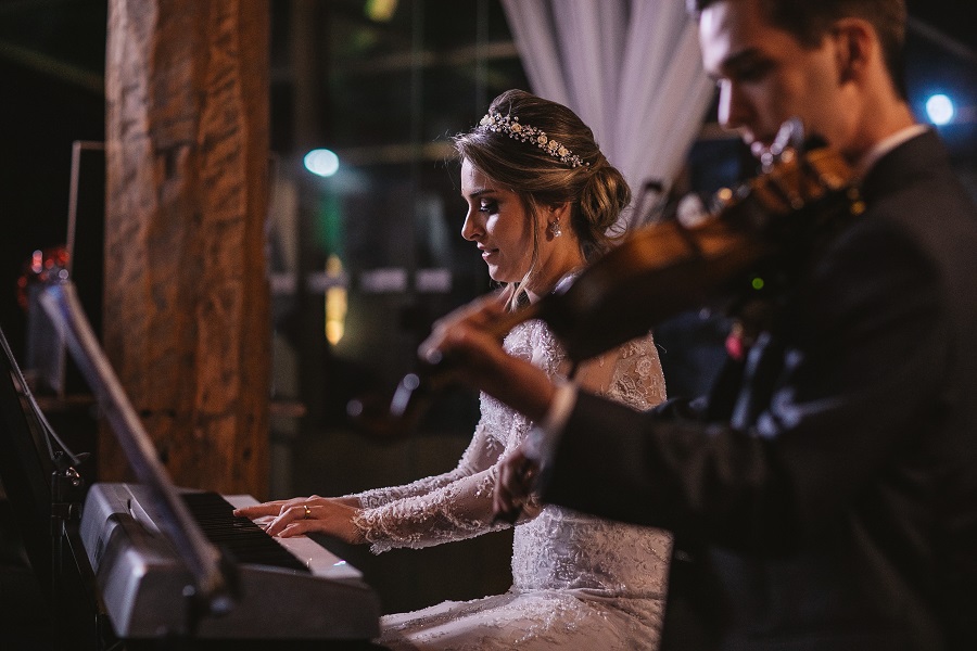 Casamento rústico e intimista em tarde musical &#8211; Fernanda &#038; Leo