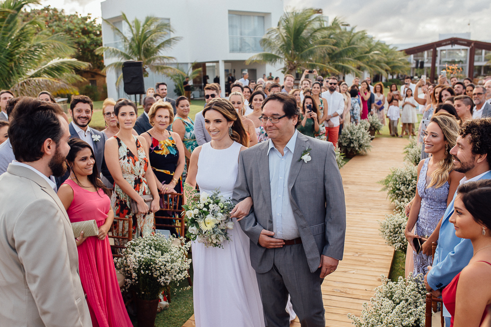 Destination Wedding rústico ao som das ondas do mar na Bahia &#8211; Gabi &#038; Gui