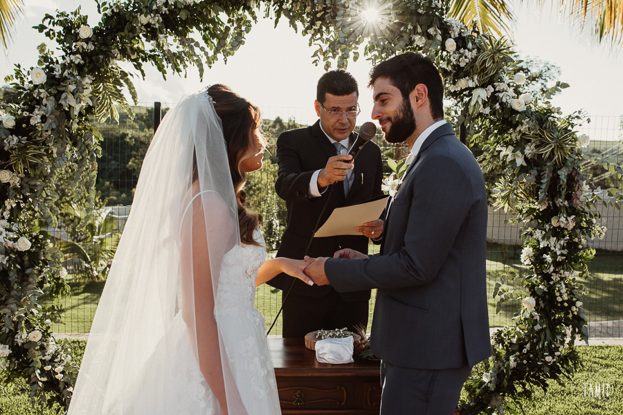 Céu azul e sol maravilhoso em casamento romântico em Marília &#8211; Isa &#038; Wesley