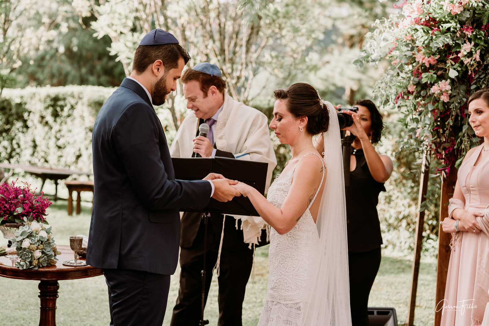 Casamento alegre e cercado de natureza em Campos do Jordão &#8211; Marcella &#038; Bruno