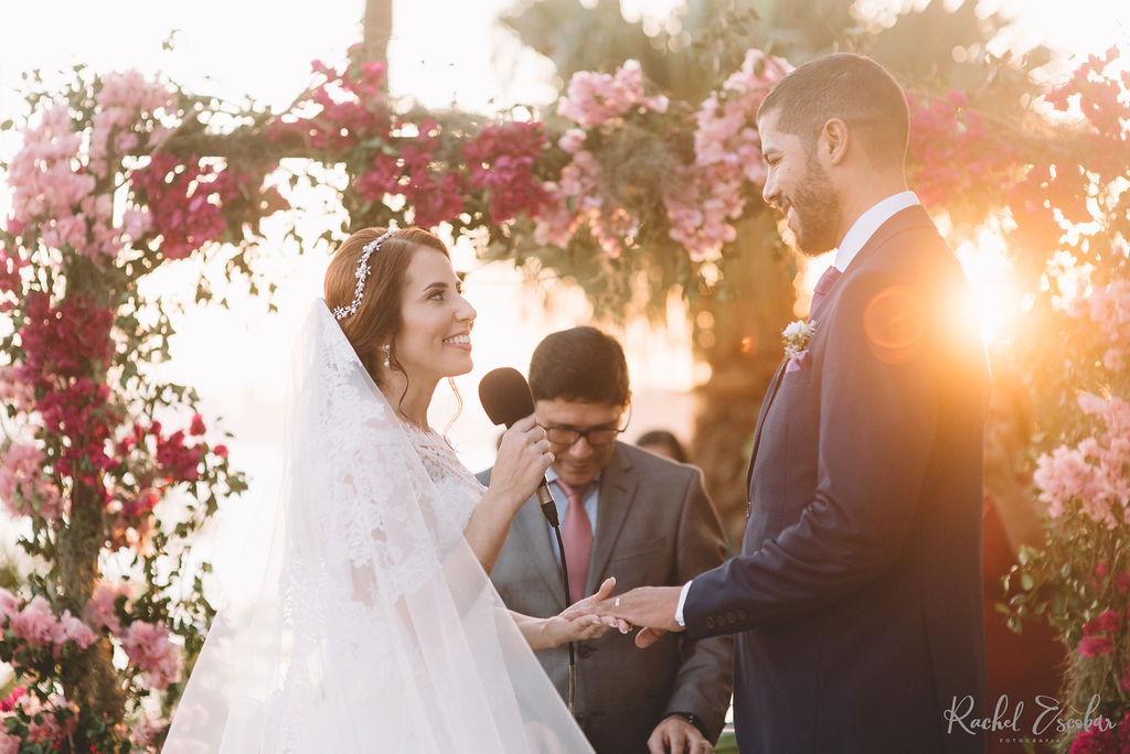 Casamento com vibe de Toscana ao pôr do sol na Baía de Guanabara &#8211; Priscila &#038; Igor