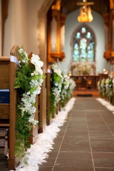 flor hera para decoração de casamento na igreja
