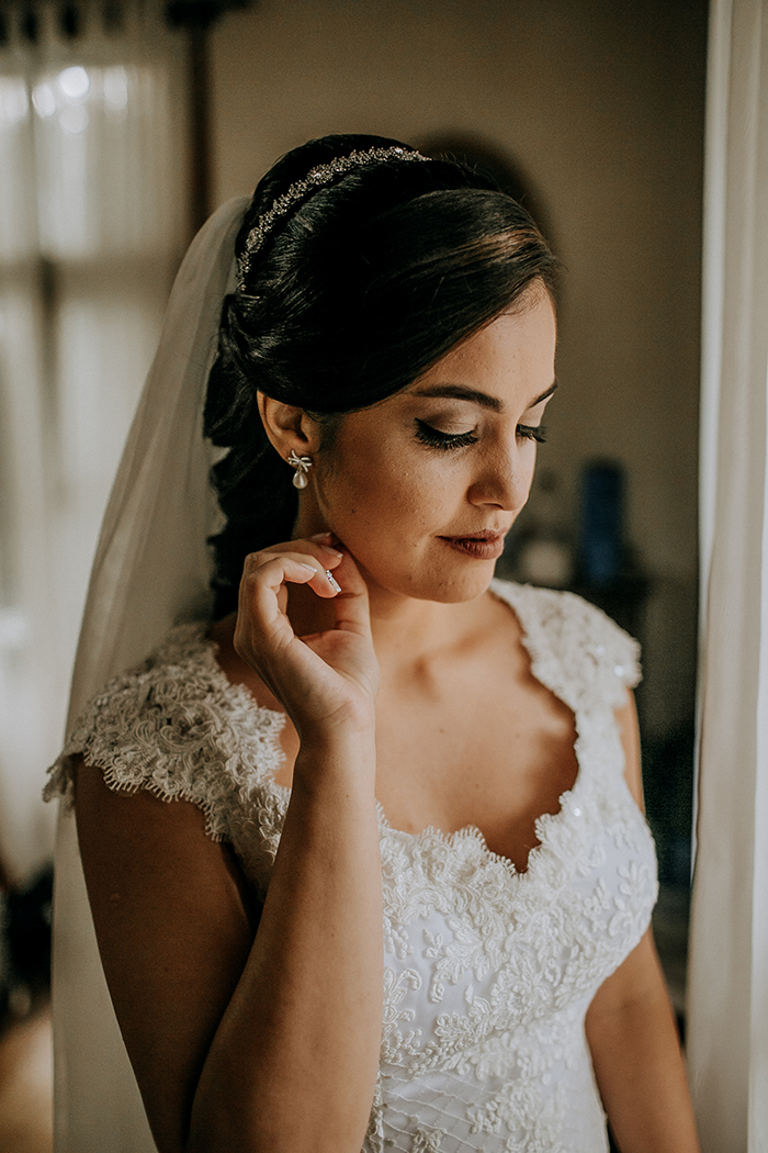 Um doce e alegre mini wedding na Villa Mandacarú &#8211; Carol &#038; Yuri