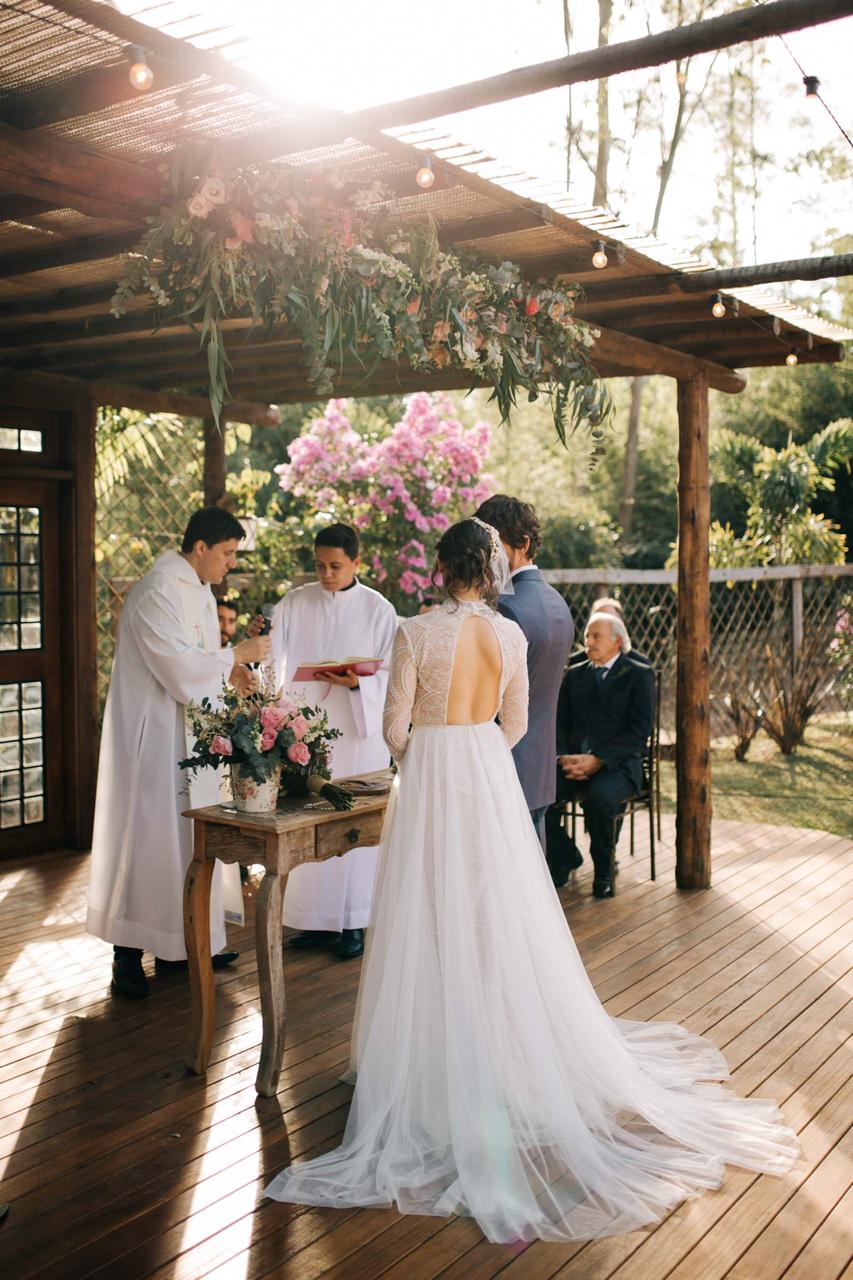 Casamento leve, alegre e romântico na Vila dos Eucaliptos &#8211; Karina &#038; Marcelo