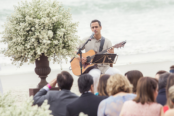 Rodrigo Farah e Two of Us: música ao vivo e personalizada para casamentos autênticos