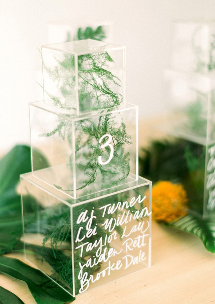  caixas de acrílico com flores