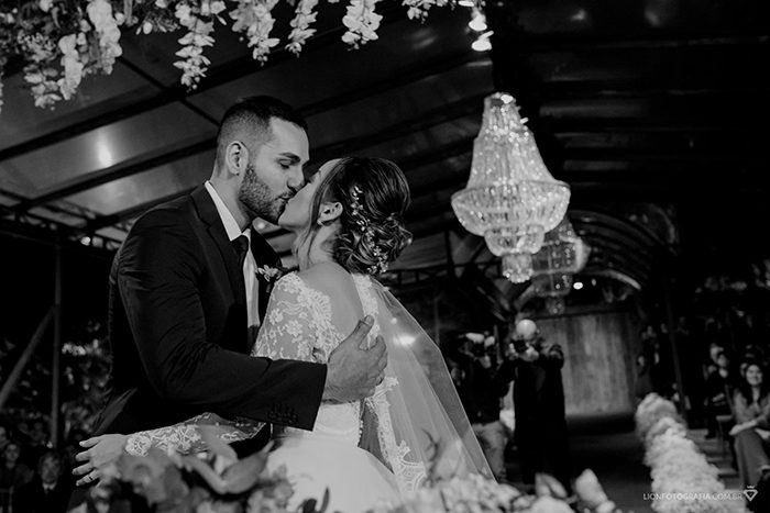 Casamento clássico com toques rústicos numa noite de inverno em Sorocaba &#8211; Aline &#038; Guilherme
