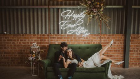 capa post: letreiro neon