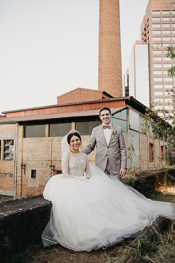 Casamento com decoração industrial para uma noiva clássica em São Paulo &#8211; Catherine &#038; Willian