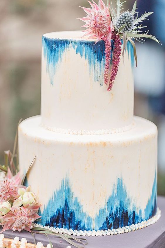  bolo-de-casamento-com-azul (1)