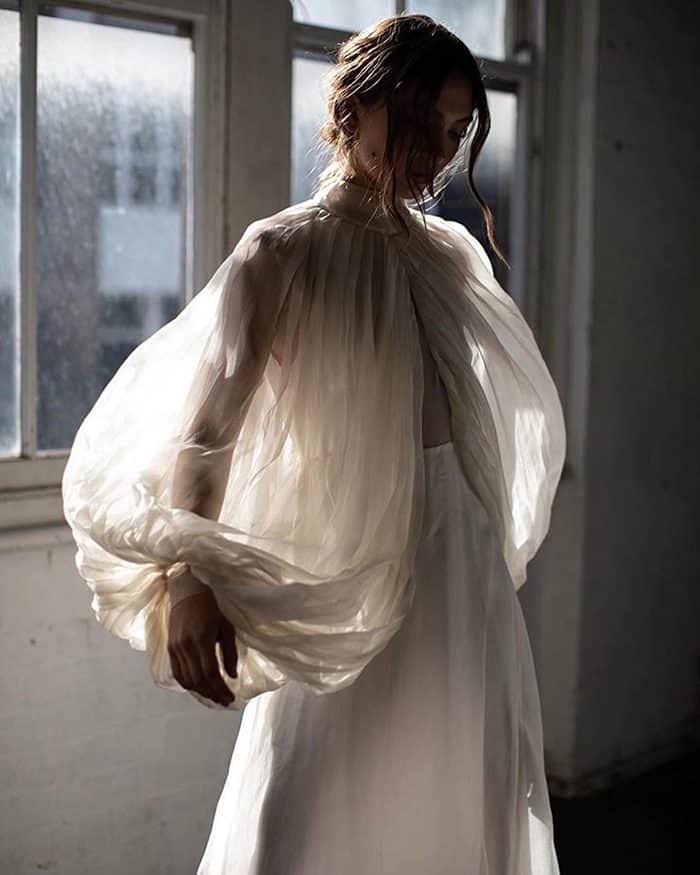  vestido-de-noiva-2020-mangas-volumosas-atodoconfetti