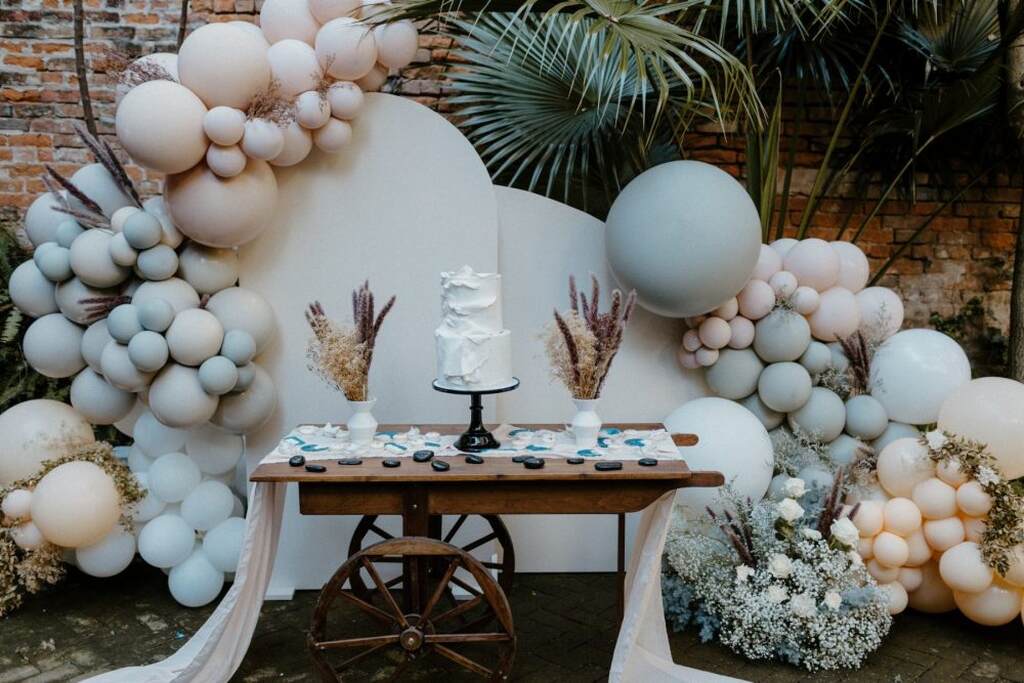 decoração de casamento com balões