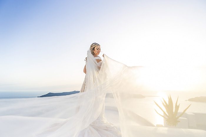 Destination Wedding simples e intimista ao pôr do sol em Santorini &#8211; Graciella &#038; Joel