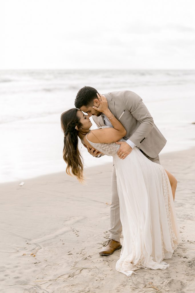 Romântico elopement com cerimônia ao ar livre em San Diego &#8211; Beatriz &#038; Gabriel