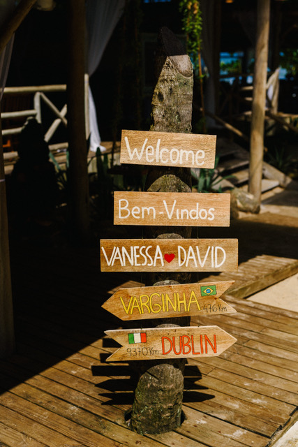 Animado destination wedding com clima de Reveillon em São Sebastião &#8211; Vanessa &#038; David