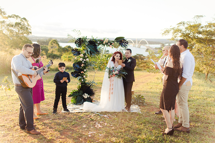 Elopement wedding sob pôr do sol incrível em Brasília