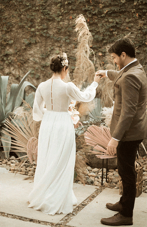 Delicado ensaio home wedding com romântica cerimônia no jardim &#8211; Samar &#038; Arthur