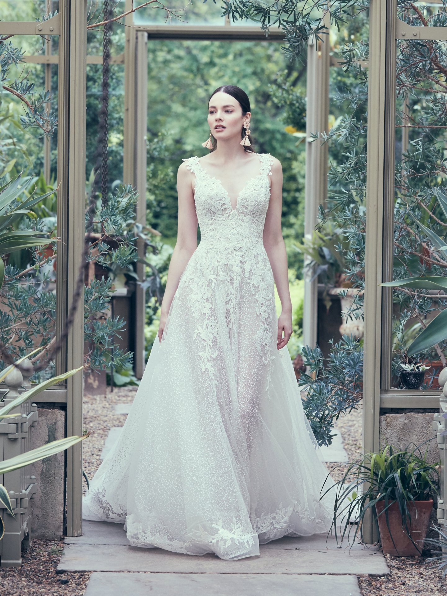 Casamarela: curadoria de vestidos de noiva internacionais para encantar e realizar seu sonho