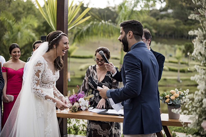 Casamento bem animado e rústico à beira da lagoa no interior de São Paulo &#8211; Lais &#038; Rafael