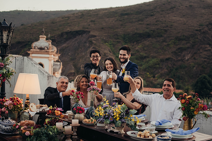Home wedding aconchegante e intimista ao pôr do sol em Ouro Preto
