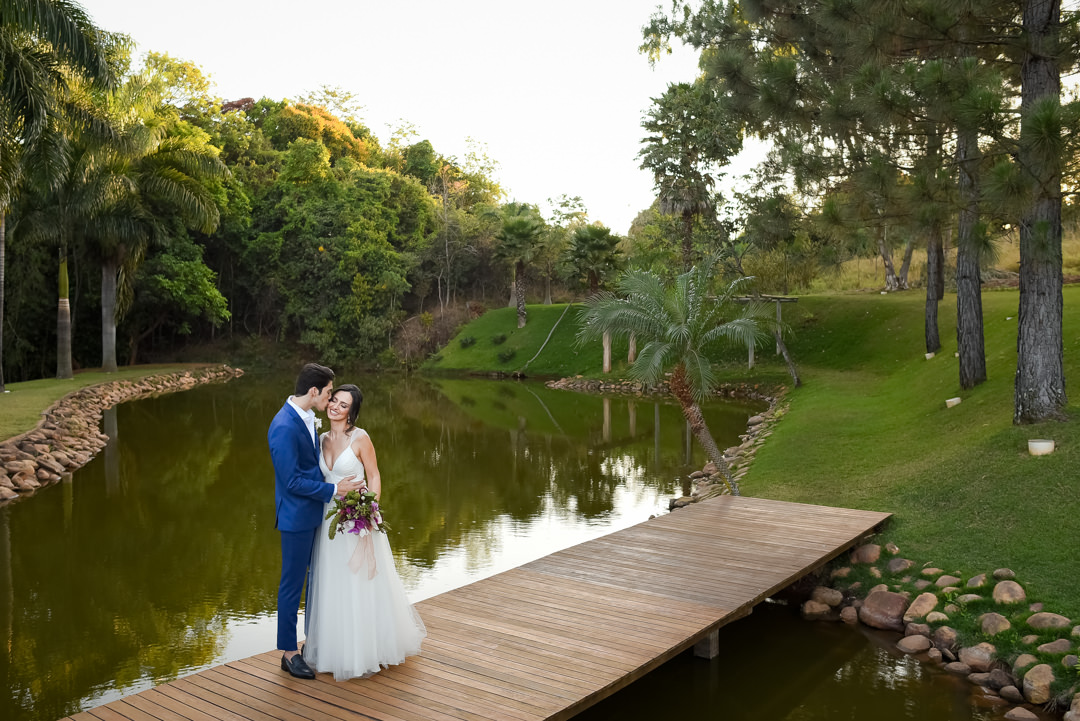 Micro wedding ao ar livre integrado à natureza numa tarde gostosa em Brasília &#8211; Paula &#038; Erick
