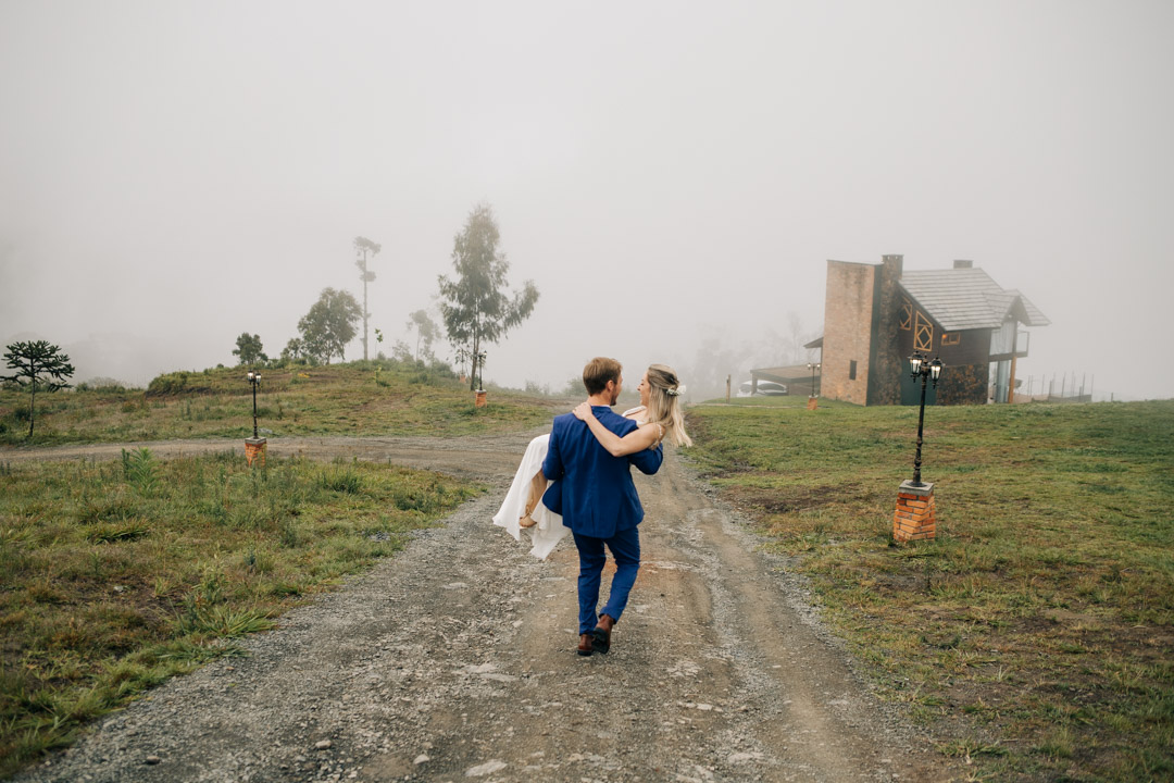 Elopement wedding cheio de amor cercado pela exuberância da natureza em Santa Catarina &#8211; Carol &#038; Jorge