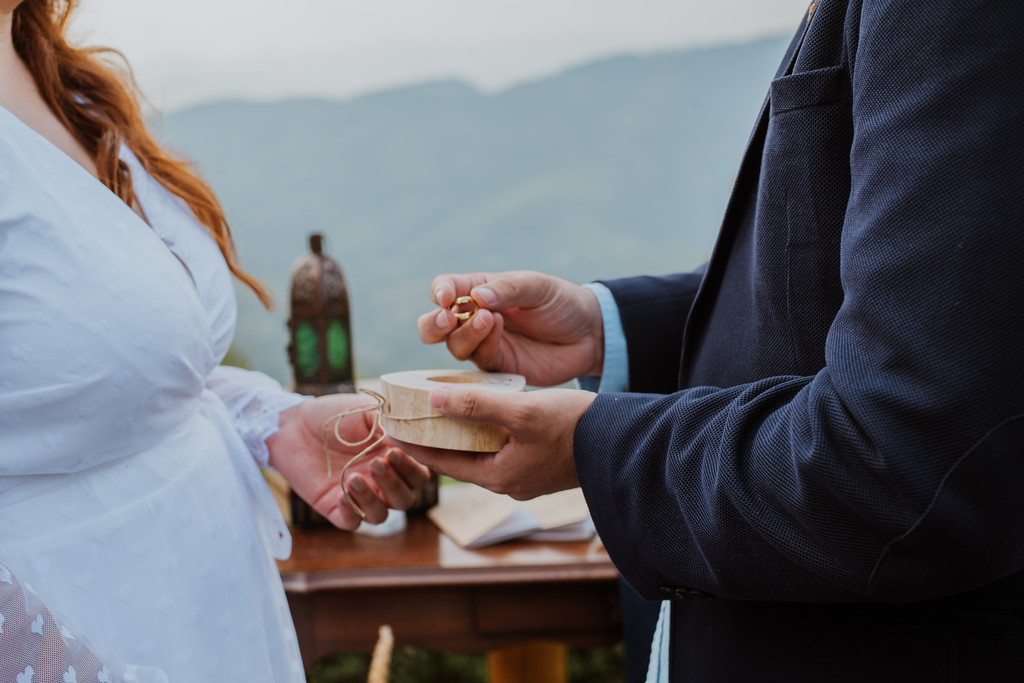 Elopement wedding ao ar livre com vista paradisíaca em Campos do Jordão &#8211; Thais &#038; Samir