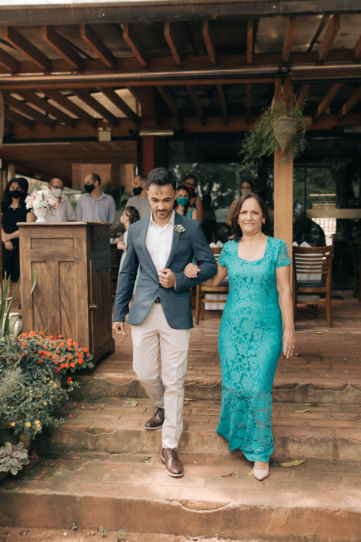 Mini wedding com cerimônia ao ar livre e brunch em Piracicaba &#8211; Aline &#038; Renan