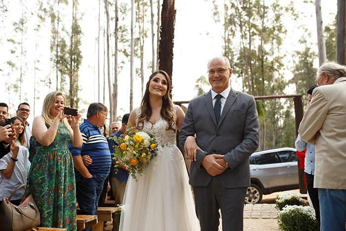Casamento no campo numa tarde alegre e adorável &#8211; Camila &#038; Matheus