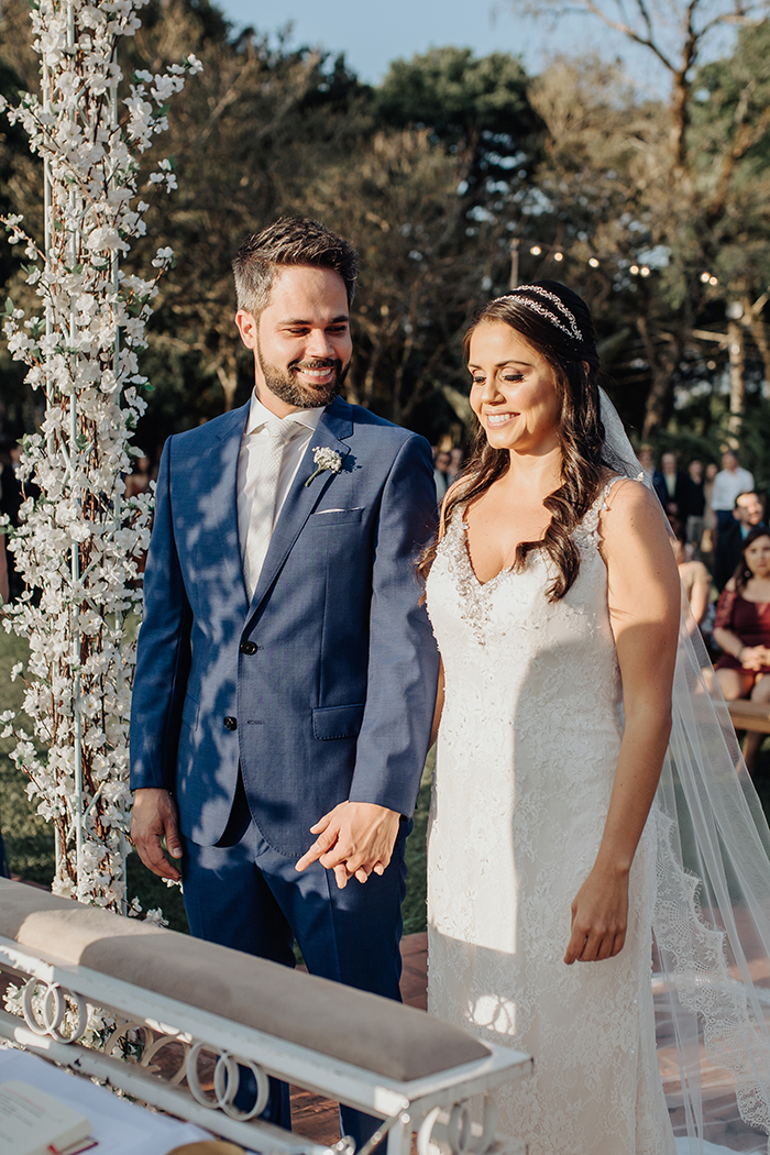 Casamento toque rústico no campo num final de tarde iluminado em Piracicaba &#8211; Bruna &#038; Diego