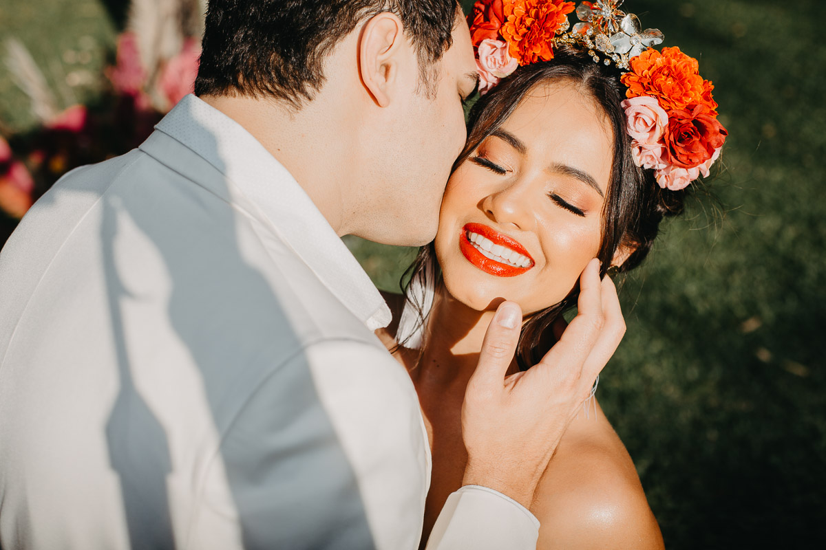 {Editorial Enamorarse} Muitas cores e alegria para casamento inspirado na cultura latina