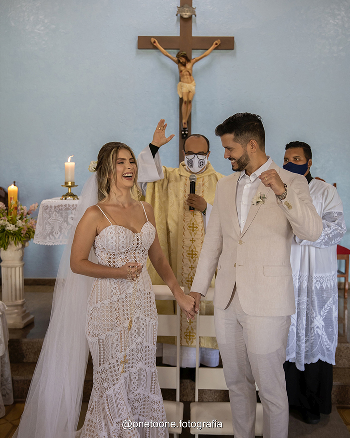 Casamento na igreja numa manhã iluminada e adorável no Espirito Santo &#8211; Mariana &#038; Marcelo