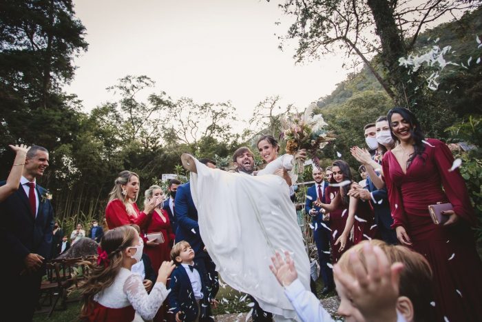 Mini Wedding ao ar livre numa tarde iluminada e encantadora para dizer &#8220;SIM&#8221; no Rio de Janeiro &#8211; Camila &#038; Rafael