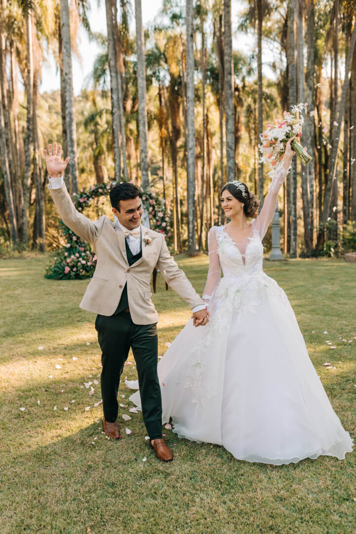 {Editorial Para Sempre Nós} Um elopement wedding com toques clássicos na fazenda
