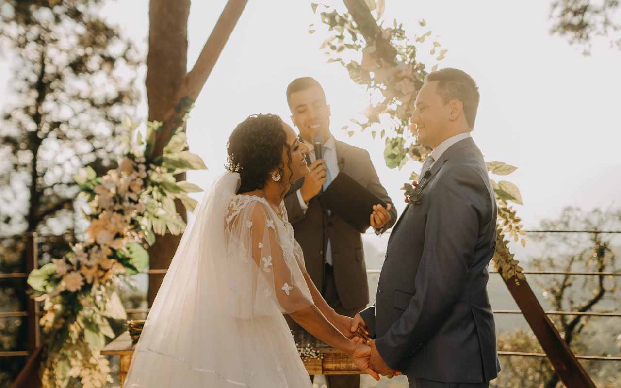 Os melhores celebrantes de casamento em Cabo Frio