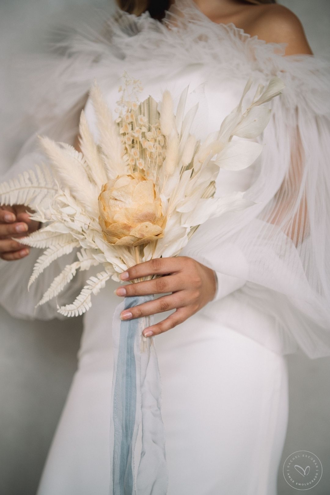 {Editorial Contemporary} Nat co. Bride lança coleção minimalista e contemporânea de acessórios para noivas