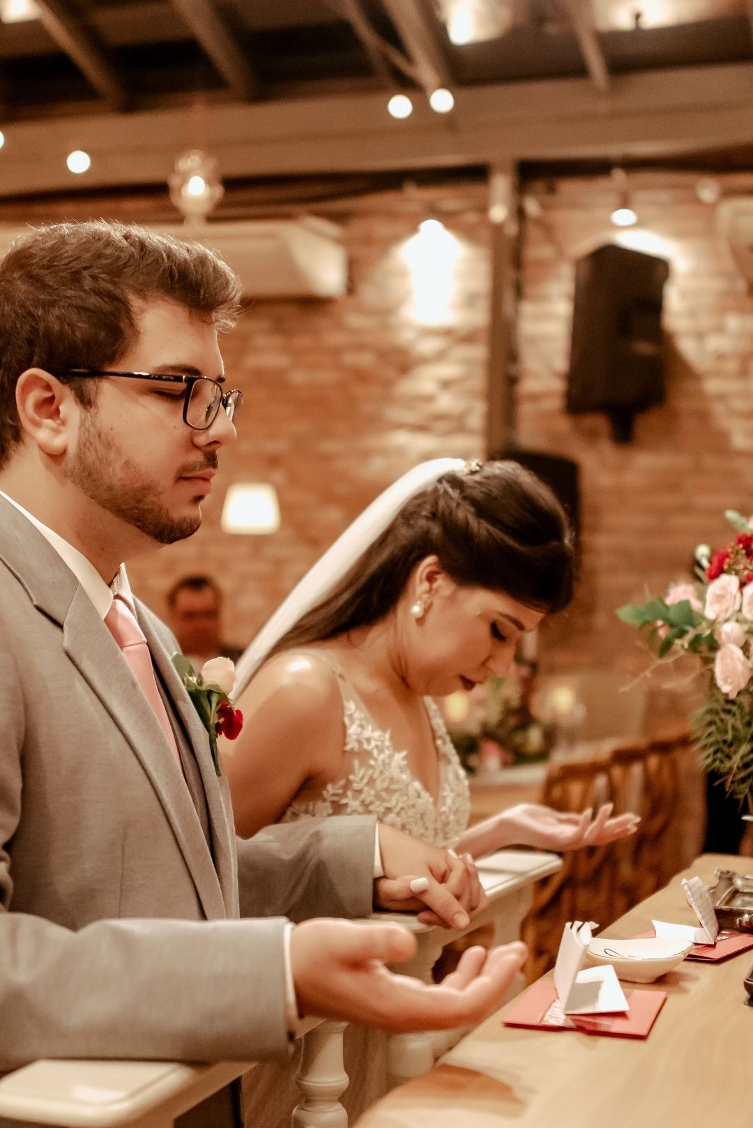 Casamento romântico e intimista na Casa Quintal