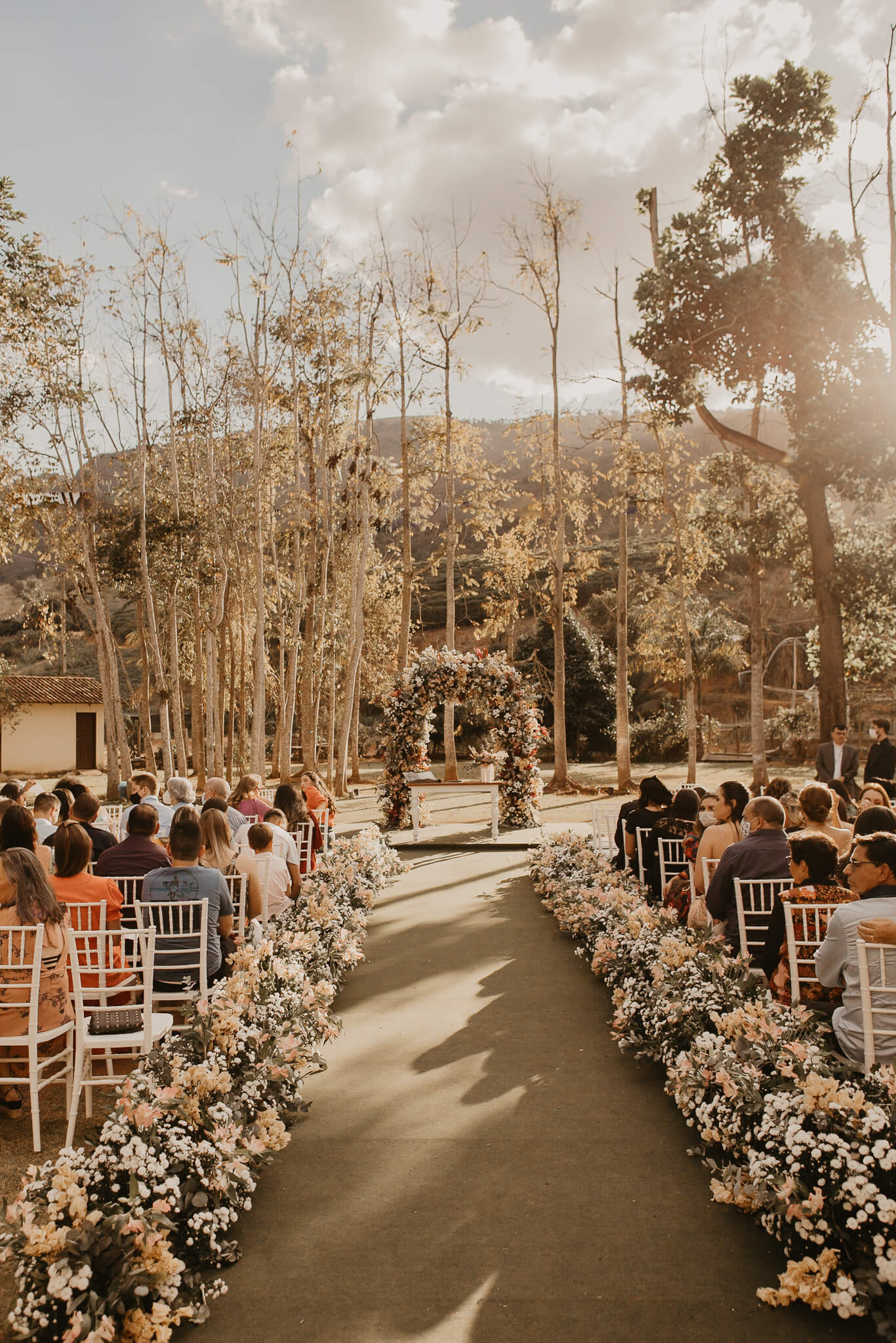 Casamento diurno muito romântico no Espirito Santo