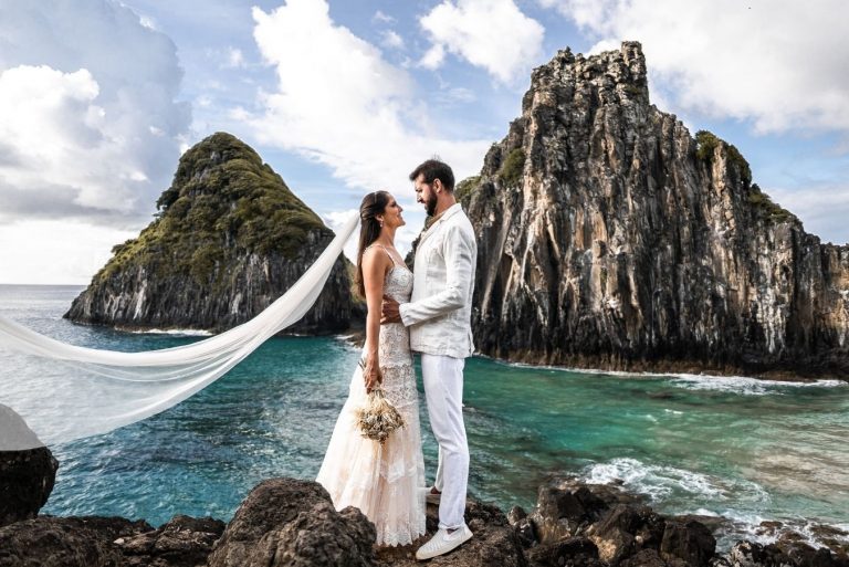 Casamento colorido e descontraído com cara de praia – Laura & Thiago