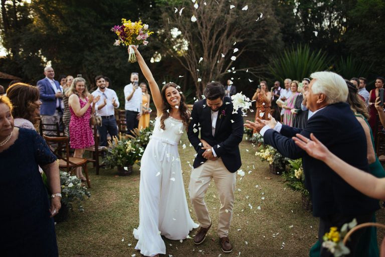 Mini wedding rústico com toque italiano num dia iluminado para dizer SIM – Bianca & Fabio