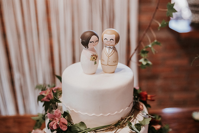 bonecos de topo de bolo noivo e noiva