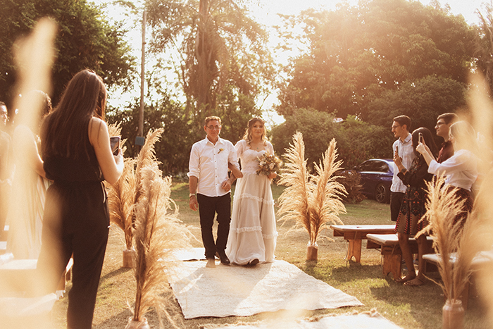 Casamento no campo com projetinhos DIY em tarde iluminada no interior de São Paulo &#8211; Vanessa &#038; Gabriel