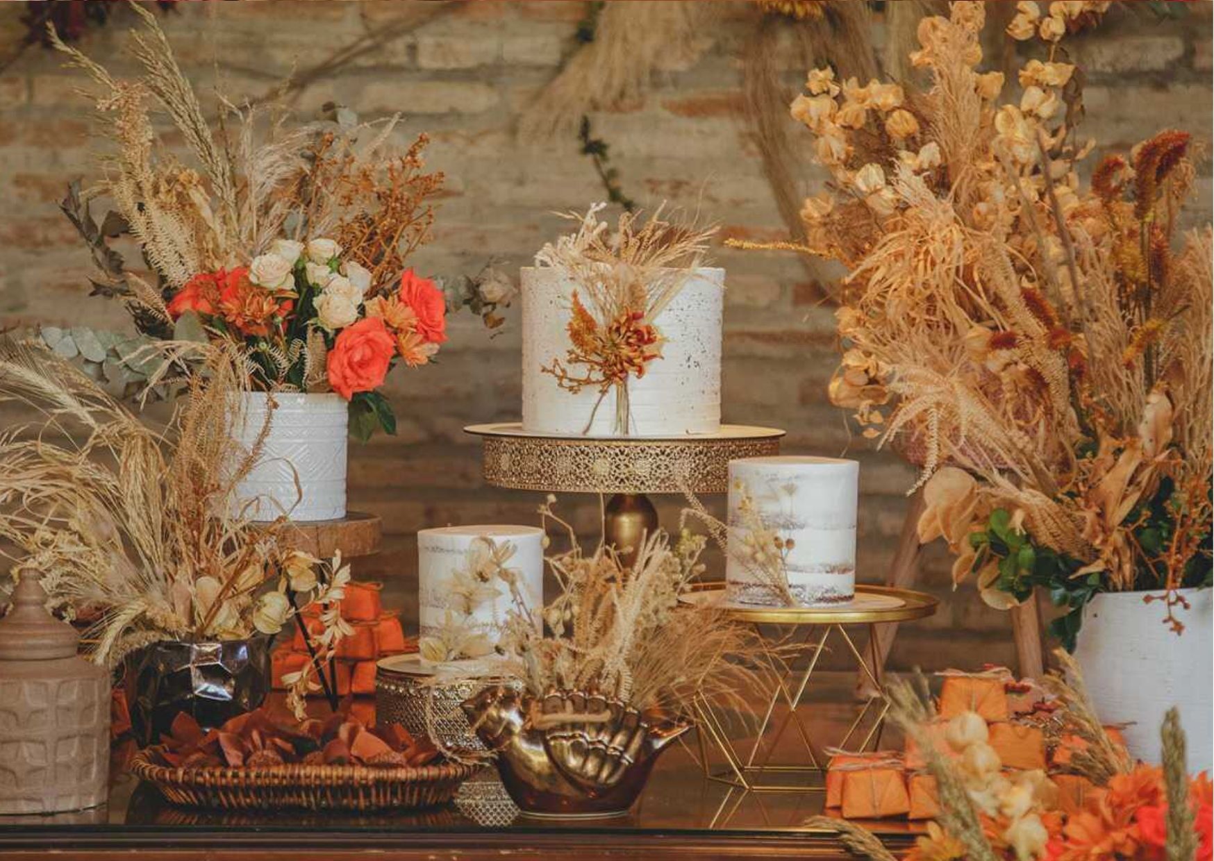 Como escolher o bolo e doces perfeitos para seu casamento