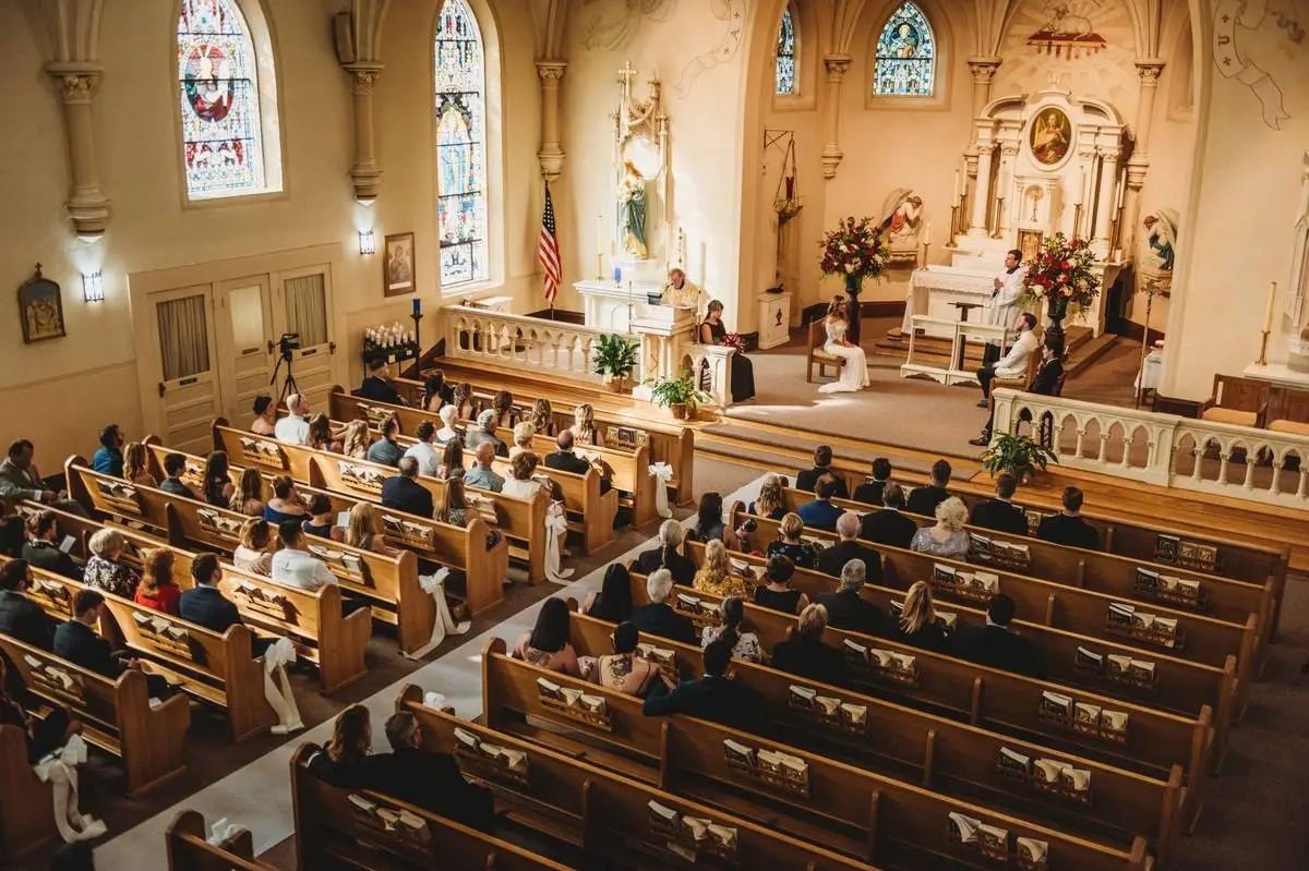 o que precisa para casar na igreja católica